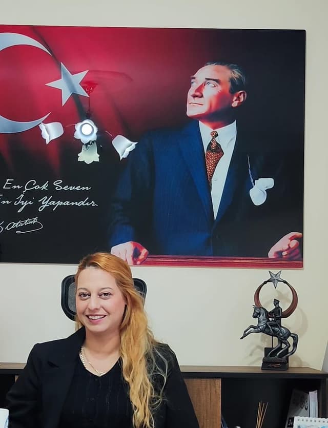 Özge Avcı